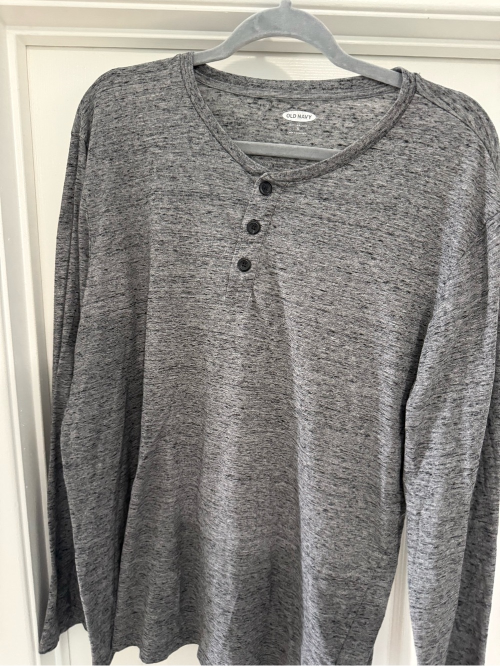 Old Navy Men's Gray Henley Long Sleeve Shirt